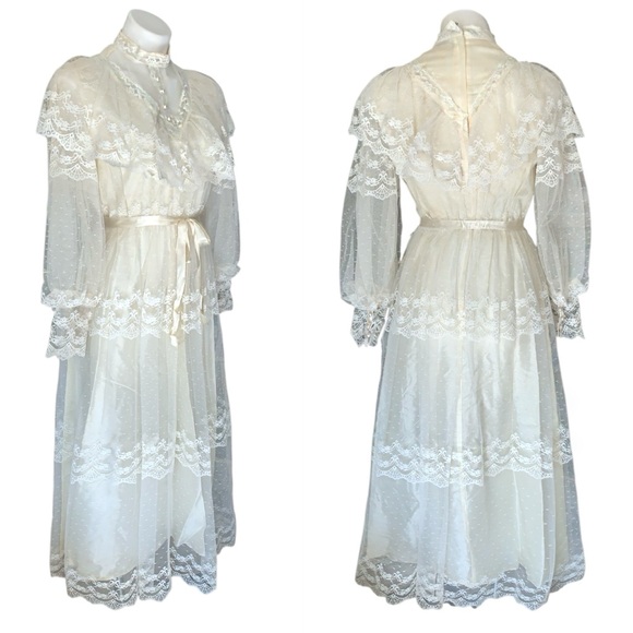 v i n t a g e :: Romantic Cottagecore Floral Lace Maxi Dress Bishop Sleeves - Picture 3 of 16